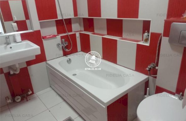 Vanzare apartament 3 camere, Podu Ros, Iasi