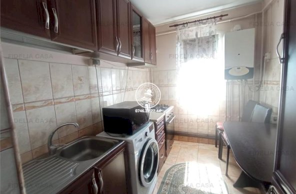 Vanzare apartament 2 camere, Podu Ros, Iasi