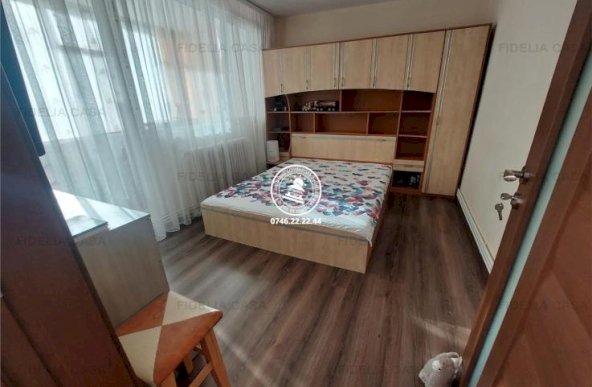 Vanzare apartament 3 camere, Podu Ros, Iasi