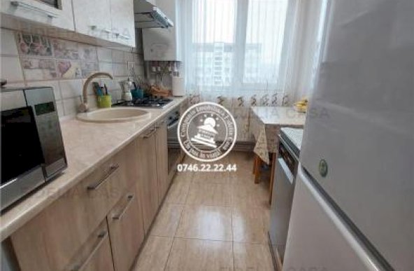 Vanzare apartament 3 camere, Podu Ros, Iasi