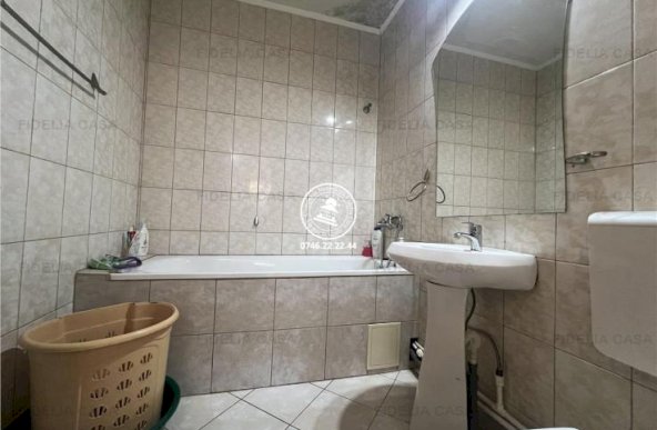 Vanzare apartament 3 camere, Frumoasa, Iasi