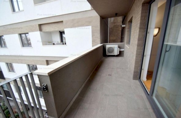 Apartament 3 camere lux in zona Universitate+loc de parcare subteran 