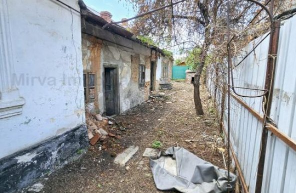 Vanzare casa 5 camere, necesita renovare, zona Transilvaniei