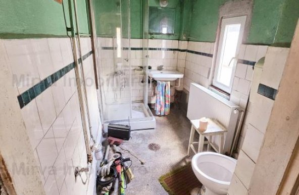 Vanzare casa 5 camere, necesita renovare, zona Transilvaniei