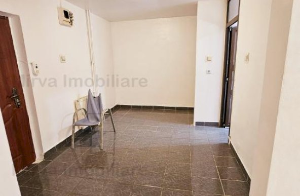 Inchiriere apartament 2 camere, zona Marasesti