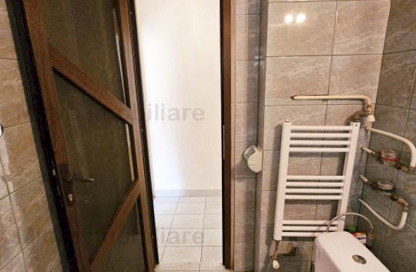 Inchiriere apartament 2 camere, zona Marasesti