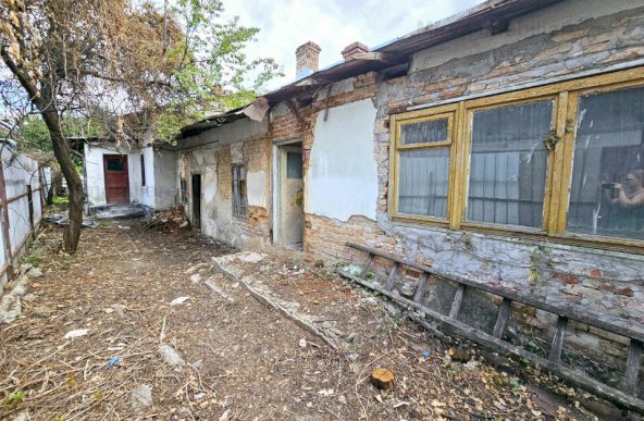 Vanzare casa 5 camere, necesita renovare, zona Transilvaniei