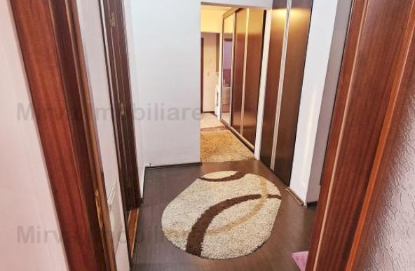 Inchiriere apartament 3 camere, mobilat si utilat, zona Mihai Bravu