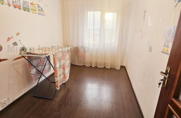 Inchiriere apartament 3 camere, mobilat si utilat, zona Mihai Bravu