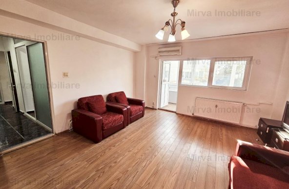 Vanzare apartament 2 camere, decomandat, zona Mihai Bravu