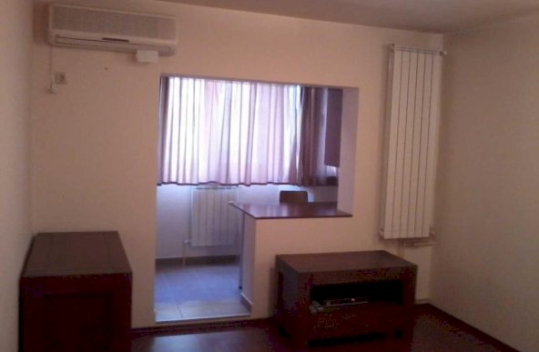 Apartament 3 camere 13 Septembrie