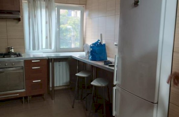 Apartament 3 camere 13 Septembrie