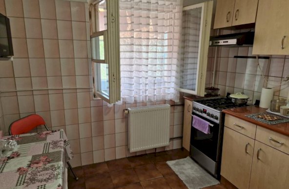 Apartament 3 camere Rahova