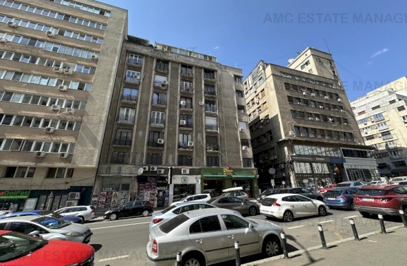 De vanzare 4 camere str Ion Campineanu - Victoriei - vis-avis de hotel NOVOTEL