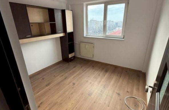 De vanzare 2 camere Brancoveanu - Lamotesti - RENOVAT Mobilat  