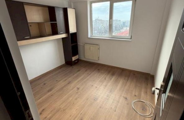 De vanzare 2 camere Brancoveanu - Lamotesti - RENOVAT Mobilat  