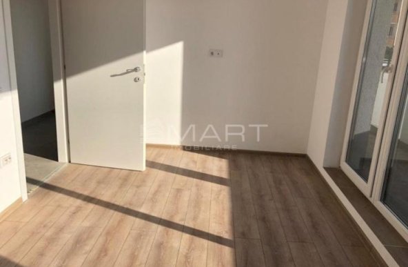 Apartament 2 camere, zona Coresi