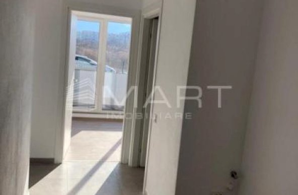 Apartament 2 camere, zona Coresi