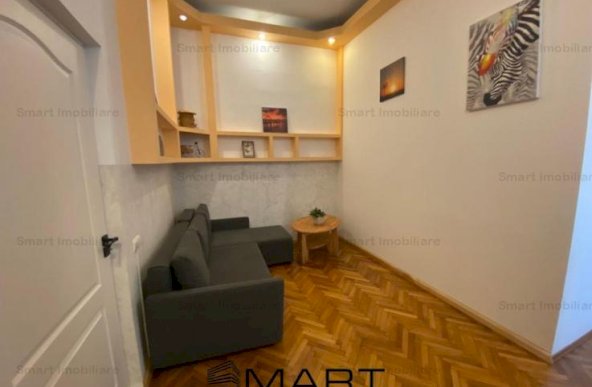 Apartament la casa 3 camere semidecomandat, zona centrala