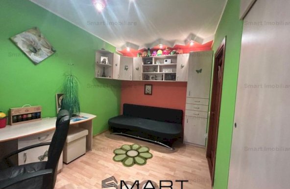 Apartament 4 camere la casa cu loc de relaxare in curte , zona centru istoric