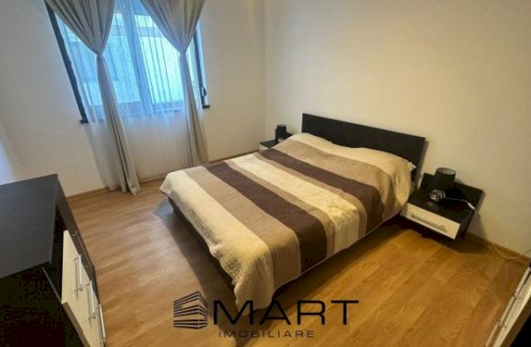  Apartament 2 camere decomandate zona Tractorul CORESI