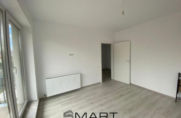 Apartament 2 camere, zona Tractorul