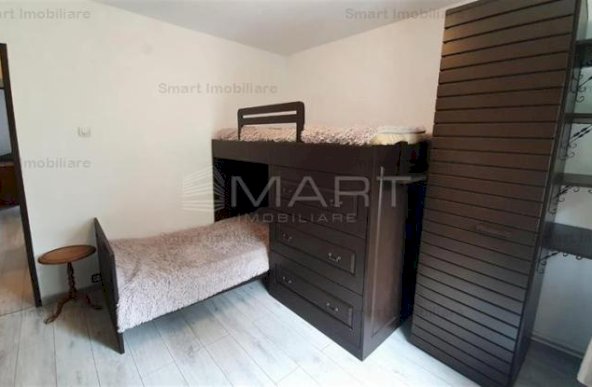 Apartament 3 camere decomandat Strand