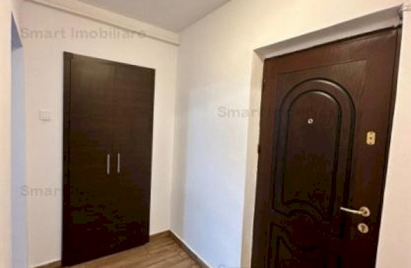 Apartament renovat 2 camere Vasile Aaron