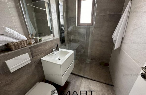 Apartament bloc nou,2 camere, etaj 3 cu lift,  loc de parcare zona Doamna Stanca