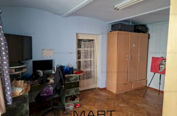 Apartament 4 camere la casa + 155mp teren zona Terezian