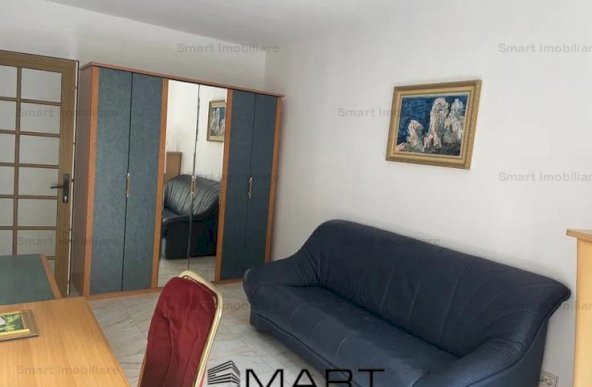 Apartament 2 camere zona Sub Arini