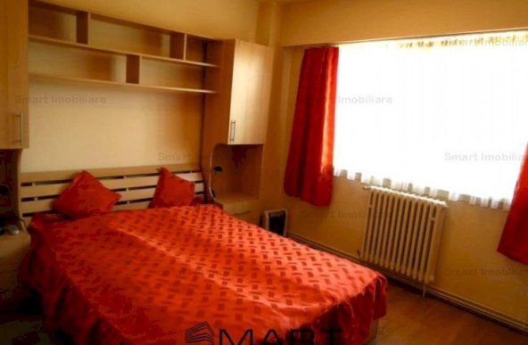 Apartament 3 camere 65 mp Mihai Viteazu