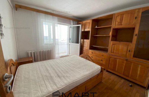 Apartament 3 camere, 2 bai, 2 balcoane si pivnita, decomandat  Turnisor