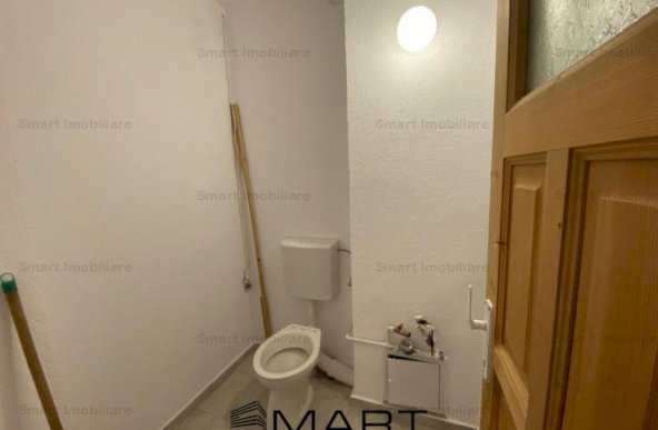 Apartament 3 camere, 2 bai, 2 balcoane si pivnita, decomandat  Turnisor