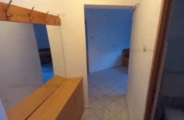 Apartament 2 camere cu balcon si pivnita, zona M Viteazul