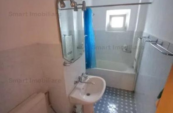 Apartament 2 camere cu balcon si pivnita, zona M Viteazul