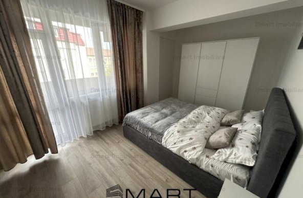 Apartament 3 camere lux zona Milea