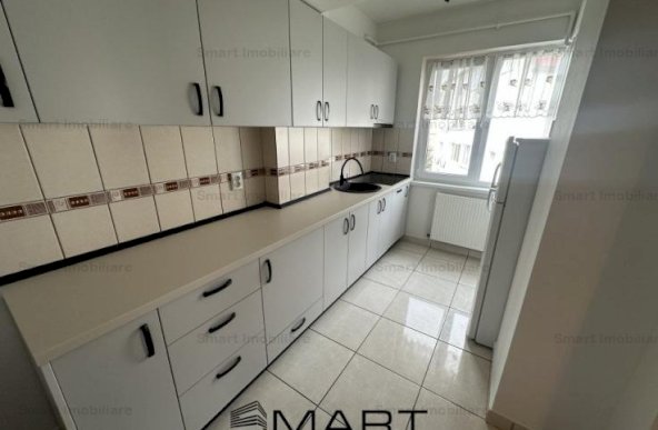 Apartament 3 camere lux zona Milea