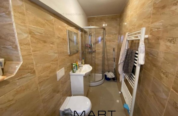 Apartament 3 camere semidecomandate, Centrul Istoric