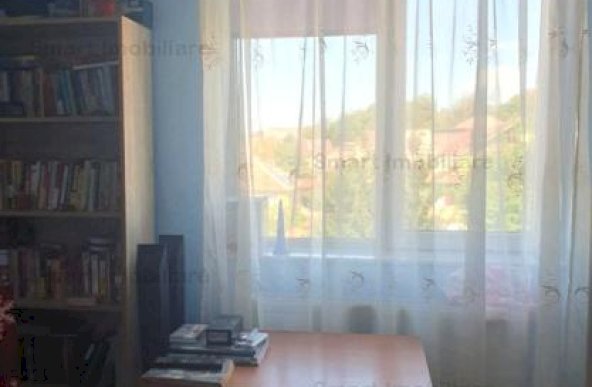 Apartament 3 camere la vila zona Strand