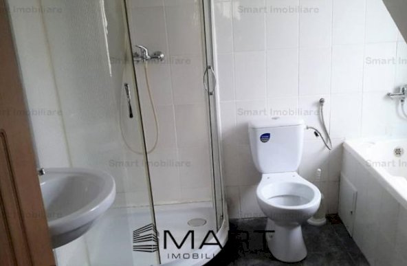 Apartament 90 mp zona Lazaret