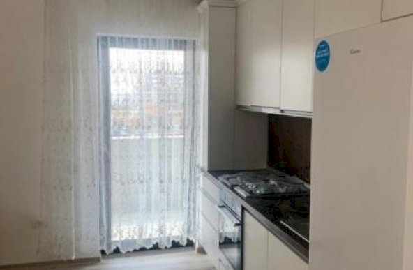 Apartament 2 camere zona Tractorul 