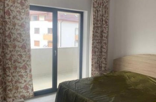 Apartament 2 camere zona Tractorul 