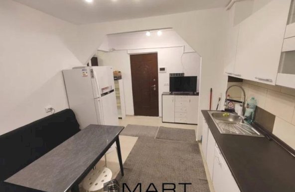 Apartament 2 camere decomandate zona Vasile Aaron