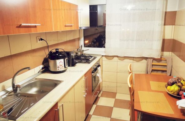 Apartament 2 camere Vatra Luminoasa