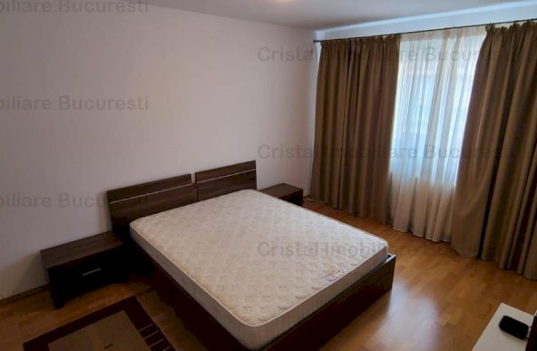Inchiriez apartament cu 2 camere, zona Vitan-Barzesti ( vis-a-vis de Rin Grand Hotel)