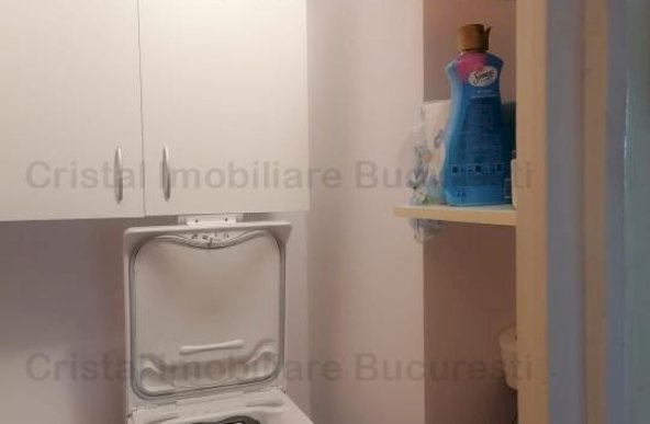 Vinzare apartament cu 3 camere