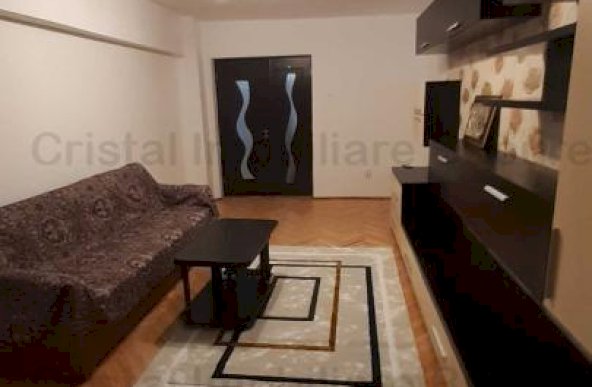 Inchiriez apartament de 2 camere, zona Unirii, renovat, dotat cu filtru de apa