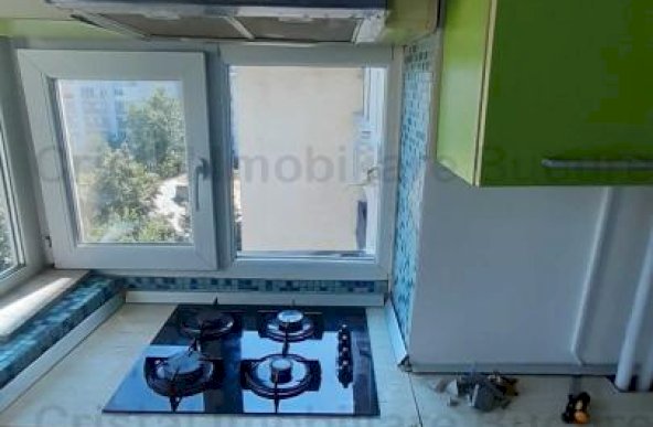 Inchiriez apartament de 2 camere, zona Unirii, renovat, dotat cu filtru de apa