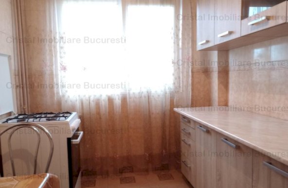 Piata Sudului Metrou - Apartament 3 camere 1982